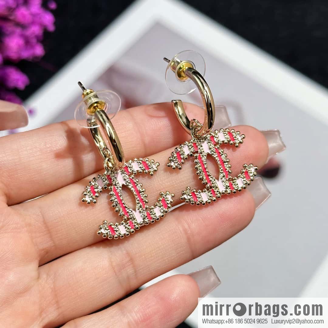 ❗️New ❗️☀️ new ☑️ chanel c2 double c gradual change pink and blue oil stud earrings ☀️