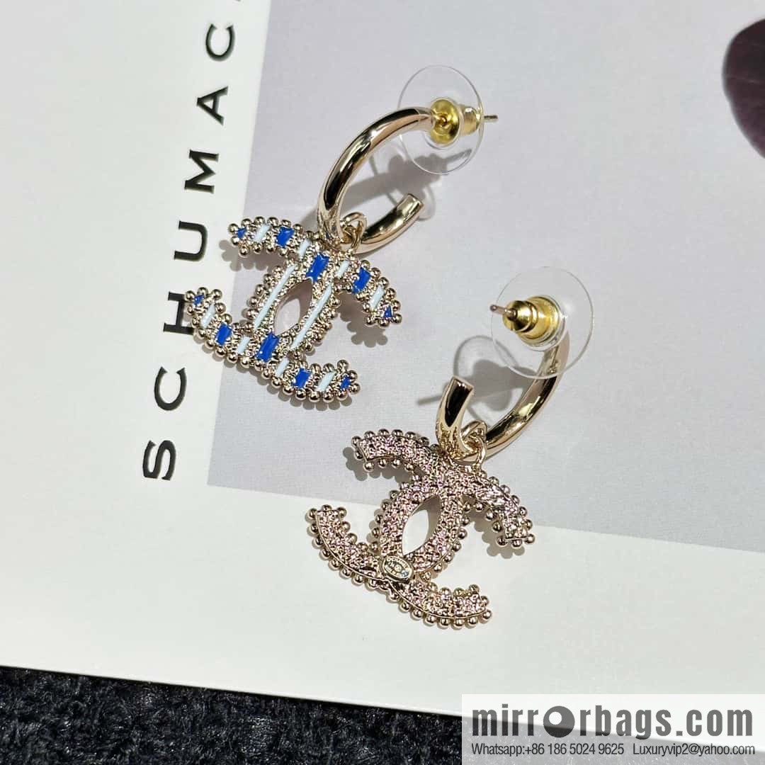 ❗️New ❗️☀️ new ☑️ chanel c2 double c gradual change pink and blue oil stud earrings ☀️