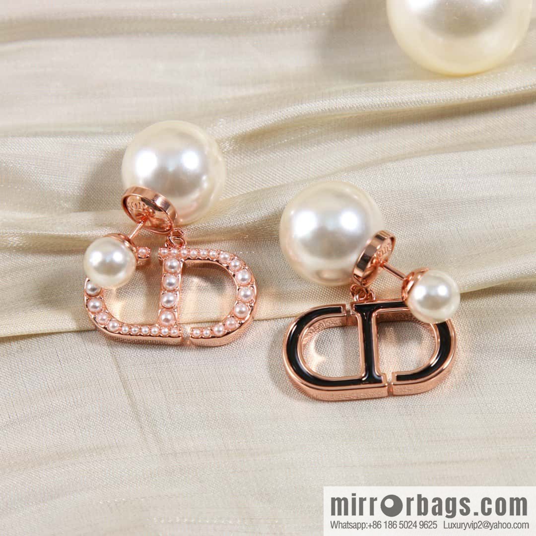New ☑️ DIOR CD size pearl earrings stud earrings