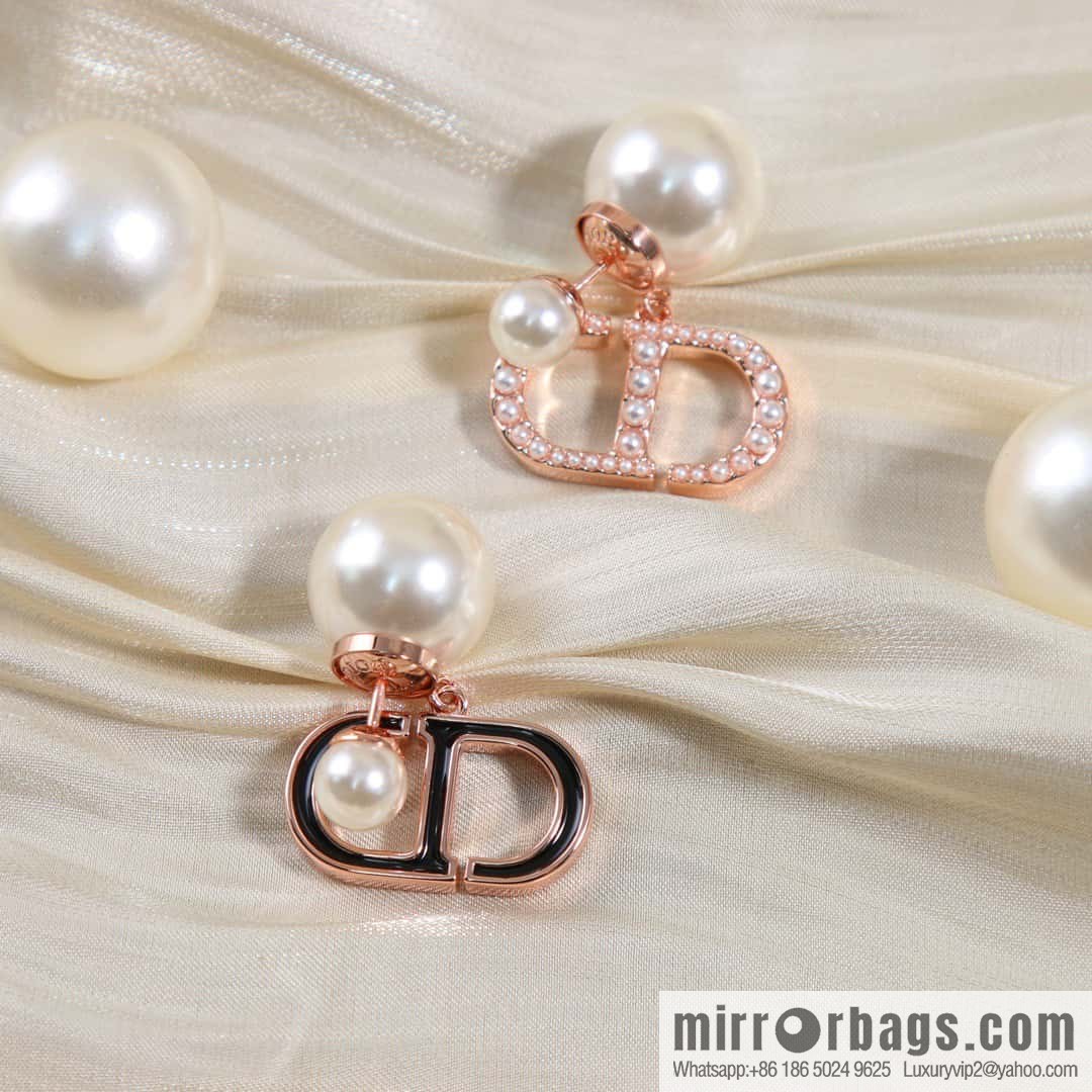 New ☑️ DIOR CD size pearl earrings stud earrings