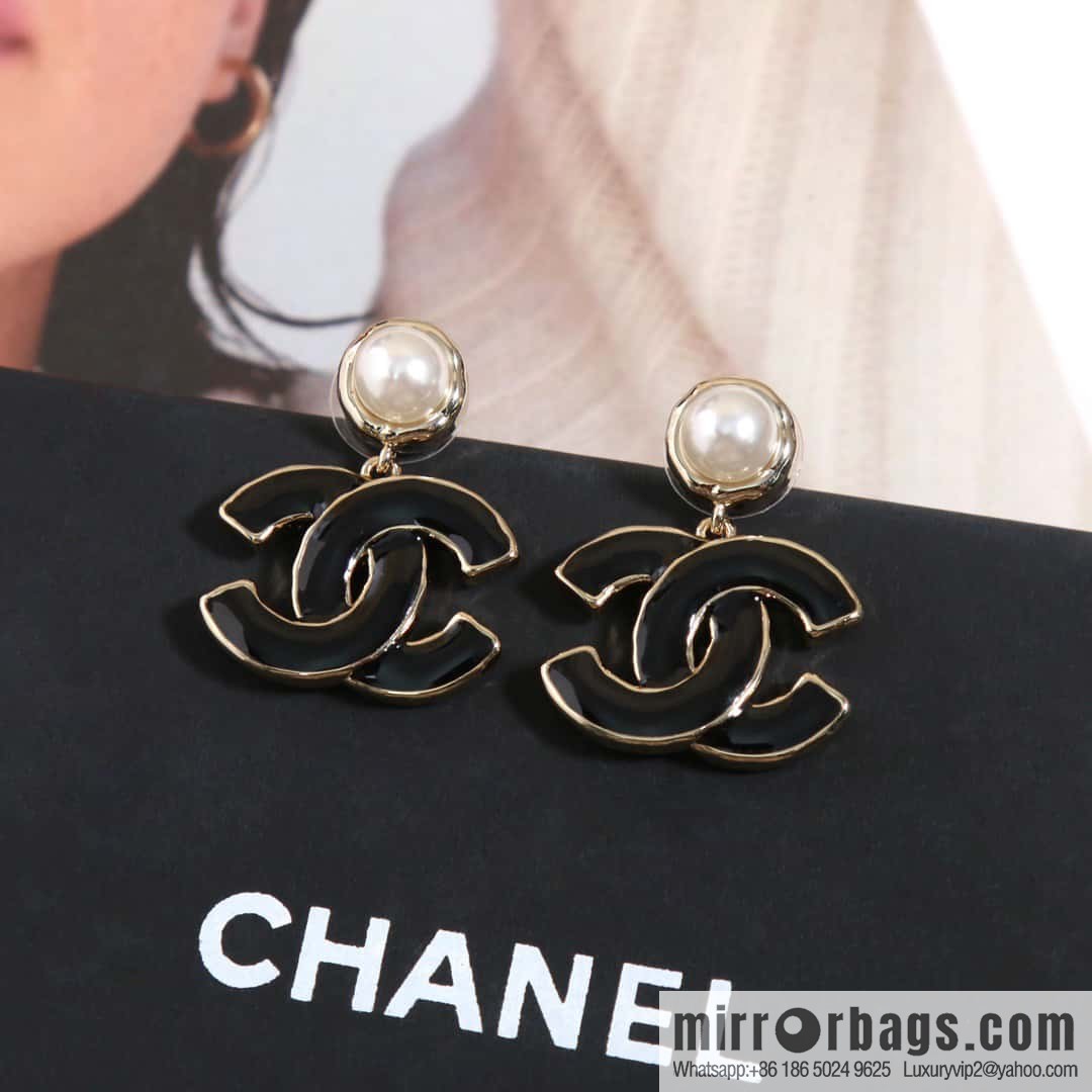 ☀️New ☑️ chanel c2 double c pink black oil drop pearl earrings ☀️