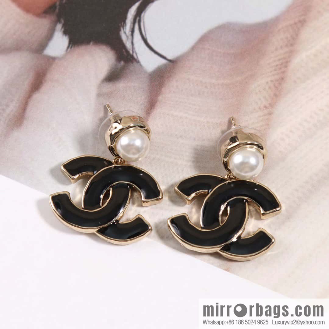 ☀️New ☑️ chanel c2 double c pink black oil drop pearl earrings ☀️
