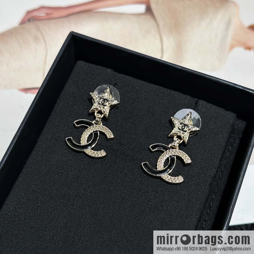 ❗️New ❗️☀️ new ☑️ Chanel c2 double c black dripping star stud earrings ☀️