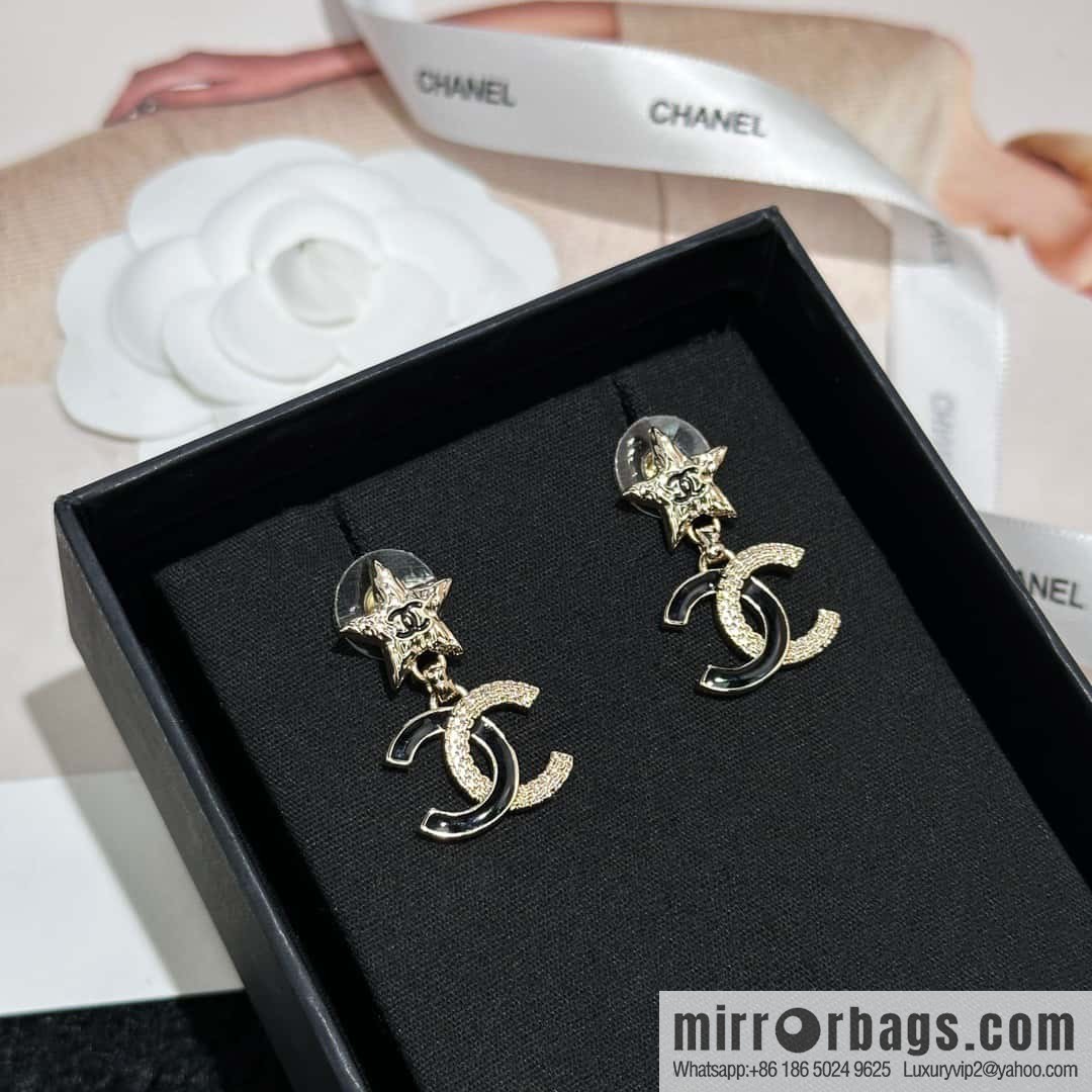 ❗️New ❗️☀️ new ☑️ Chanel c2 double c black dripping star stud earrings ☀️