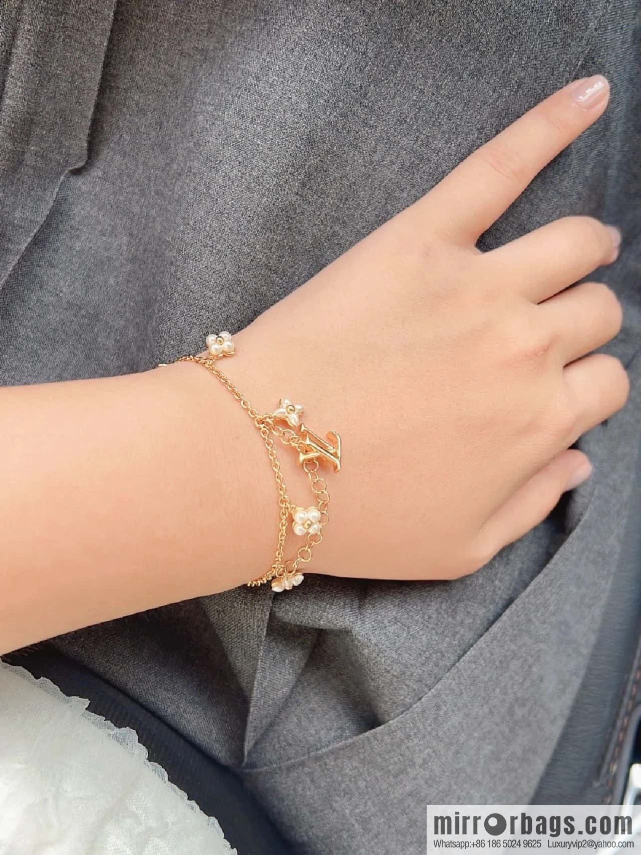 ☀Louis Vuitton Louis Vuitton LV Double White Shellfish Flower FLORAGRAM Bracelet