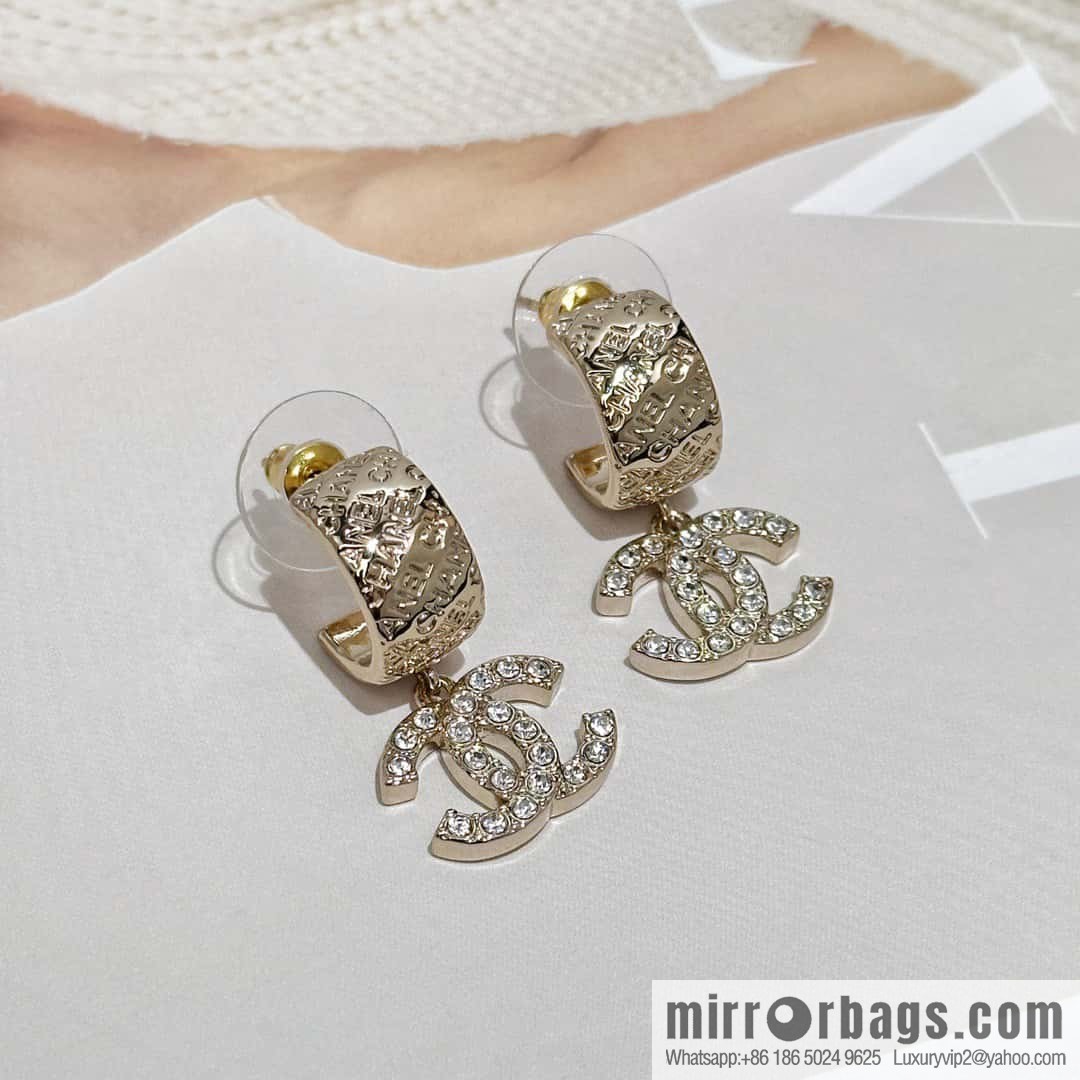 ❗️New ❗️ chanel stud earrings ☀️ new ☑️ chanel c2 double c ring stud earrings ☀️