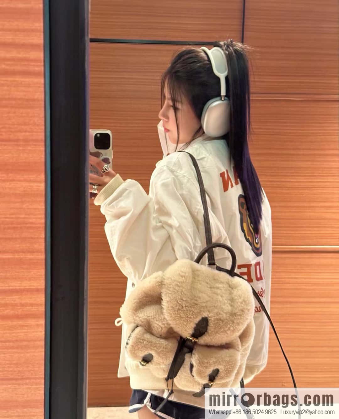[Boutique‑grade] M23384 meters white, lamb wool backpack series Backpack backpack