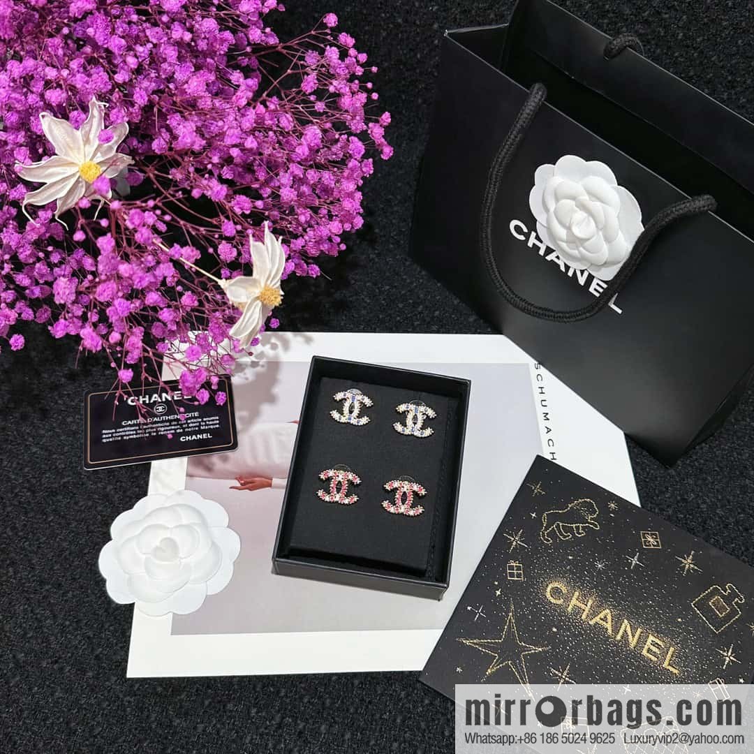❗️New ❗️☀️ new ☑️ chanel c1 double c vertical stripe enamel stud earrings ☀️