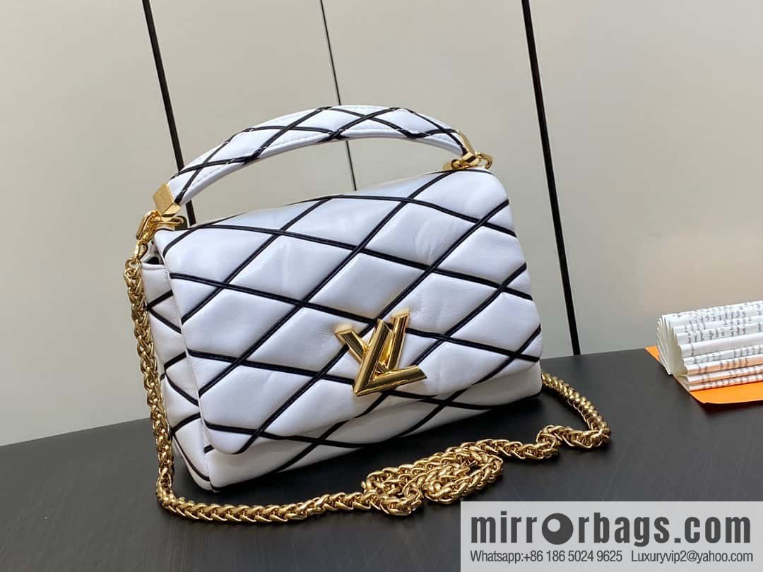[Boutique‑grade] M22890 white, full leather rhombus chain bag series GO-14 Teist medium handbag M22891
