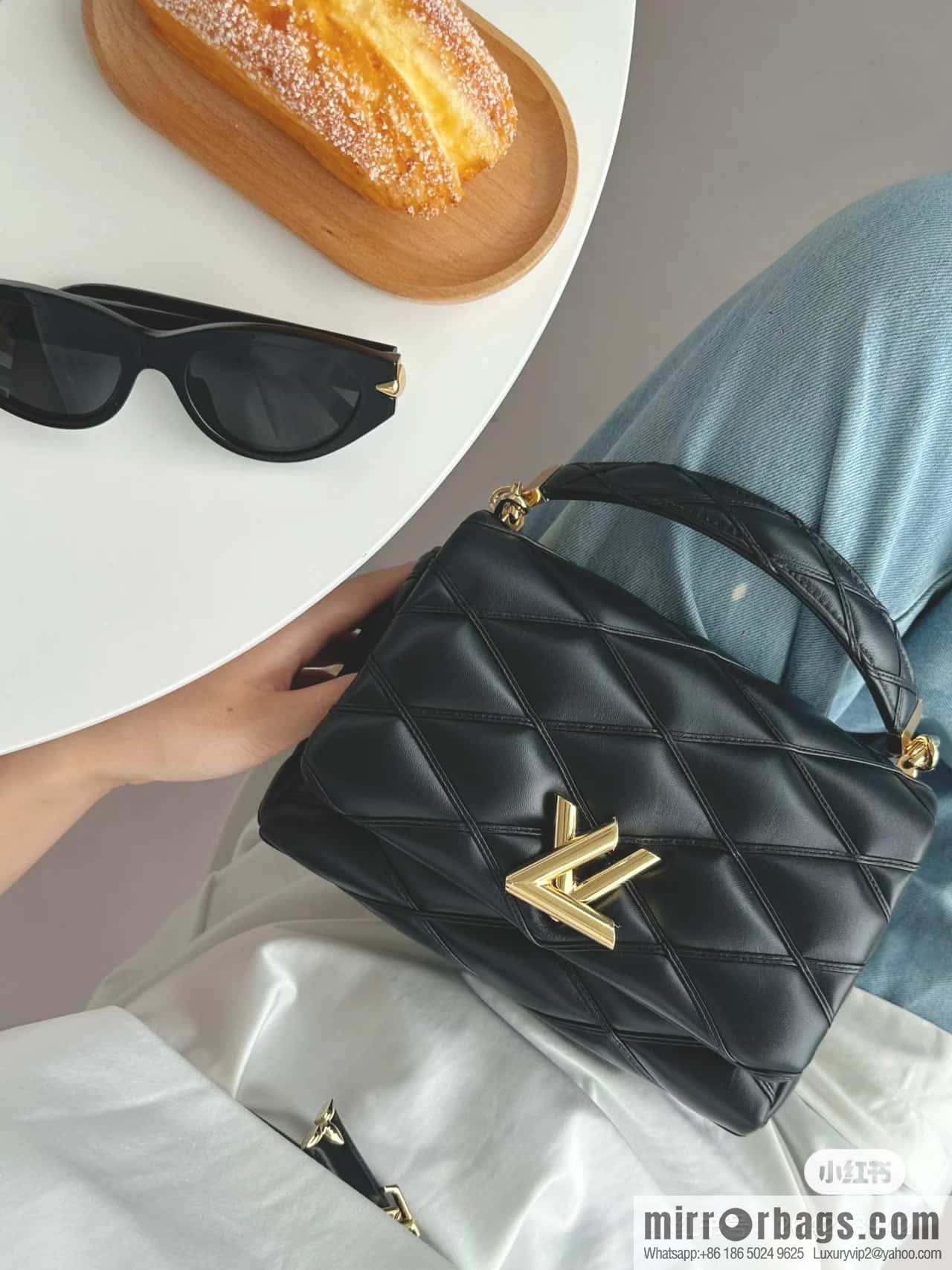 [Boutique‑grade] M22890 white, full leather rhombus chain bag series GO-14 Teist medium handbag M22891