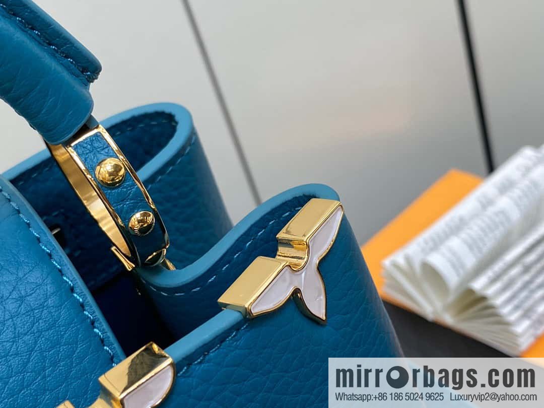 [Boutique‑grade] M23766 blue flower crown, full leather cap that English series Capucines small handbag