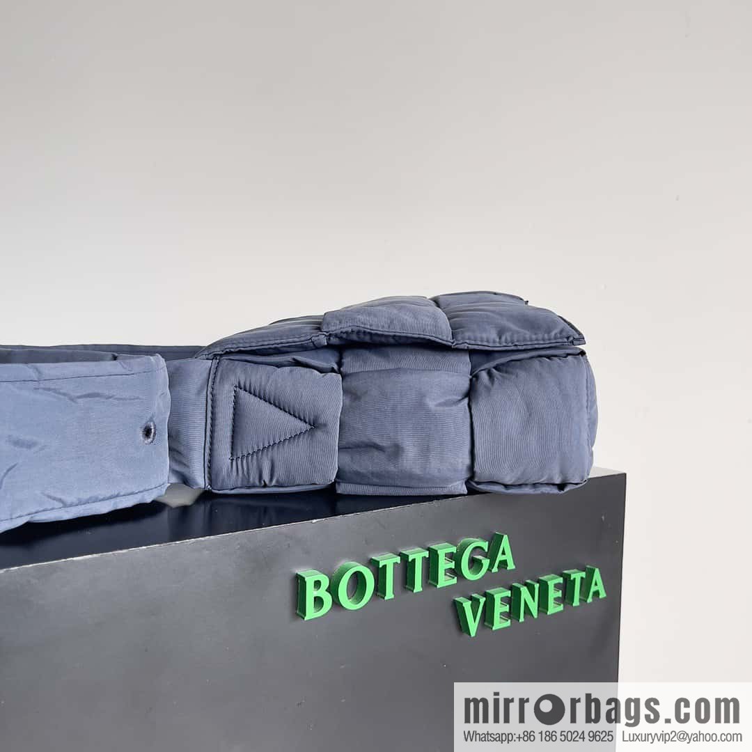 Bv Nylon Cassette Nylon Tofu Woven Bag (15 grids, oversized) Model Number: 70529
