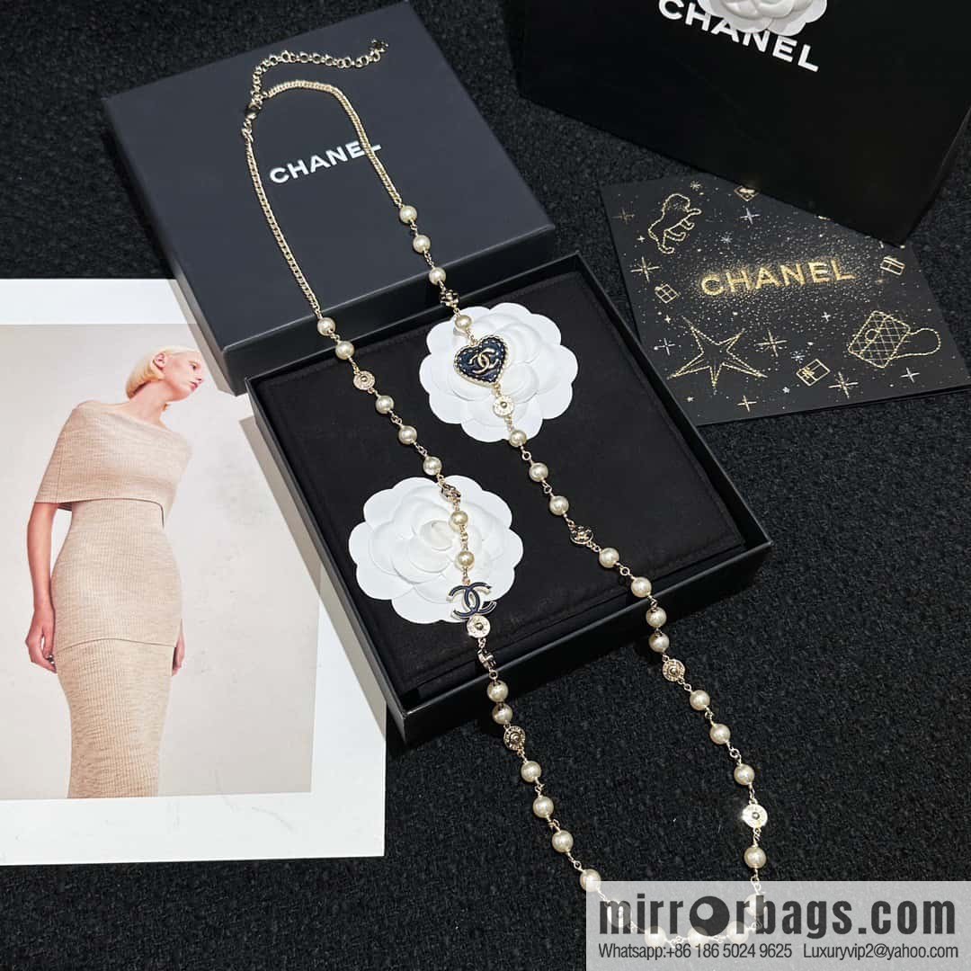 ❗️New ❗️☀️ New ☑️ Chanel Double C Denim Peach Heart Love Pearl Necklace Sweater Chain ☀️