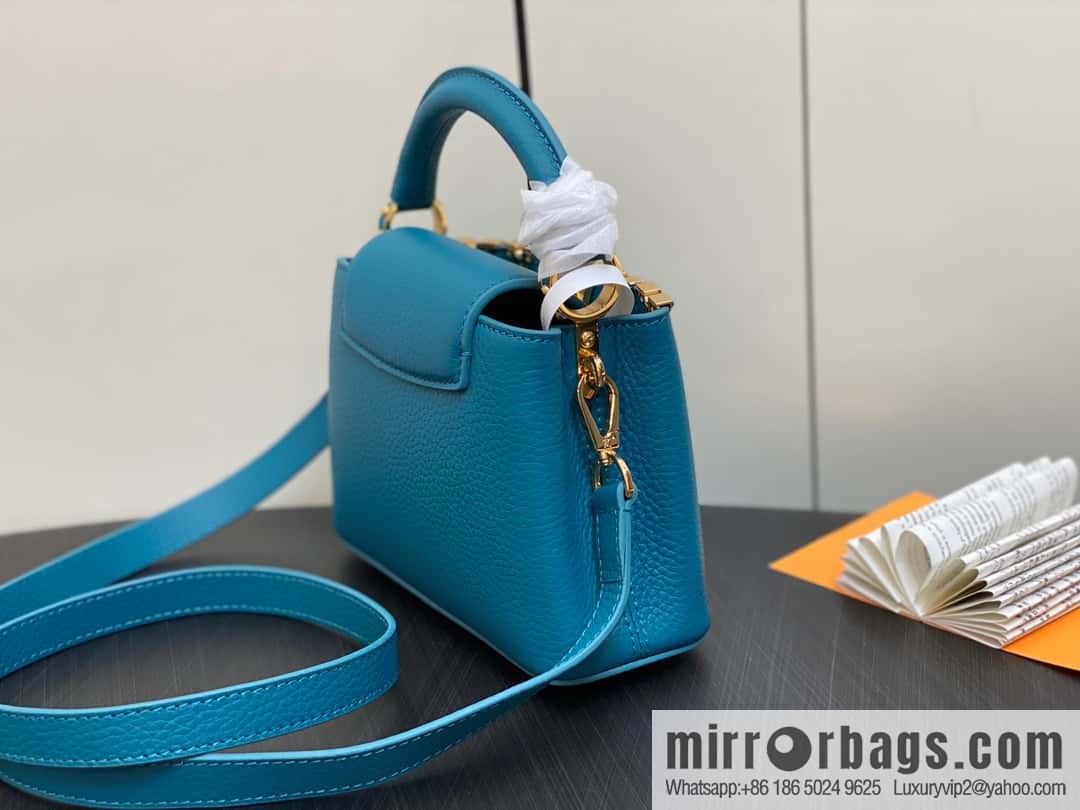 [Boutique‑grade] M23766 blue flower crown, full leather cap, that English series Capucines mini handbag, this Capucines Flower Crown handbag