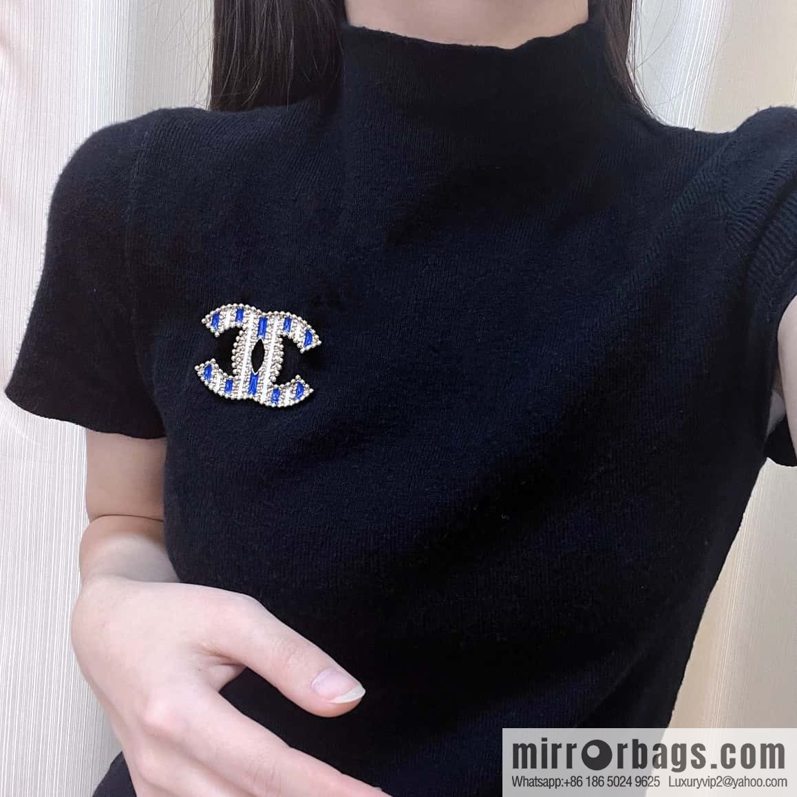 ❗️New ❗️ ☀️ new ☑️ Chanel double c vertical stripe oil drop brooch ☀️
