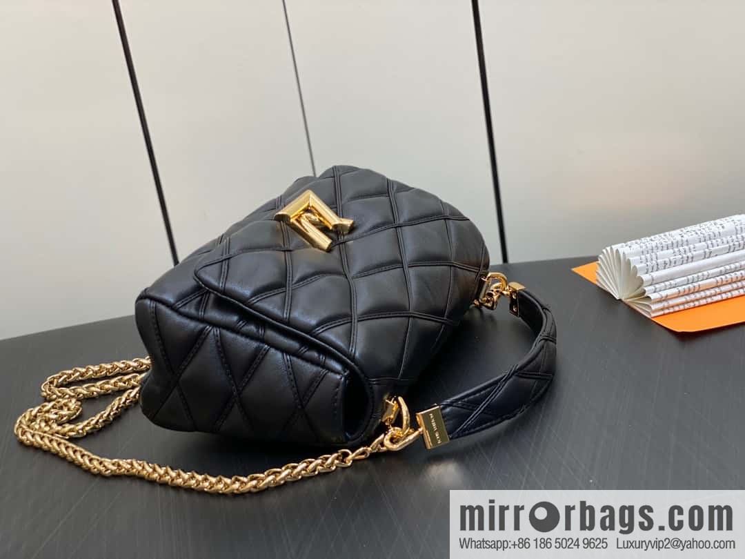 [Boutique‑grade] M22890 white, full leather rhombus chain bag series GO-14 Teist medium handbag M22891