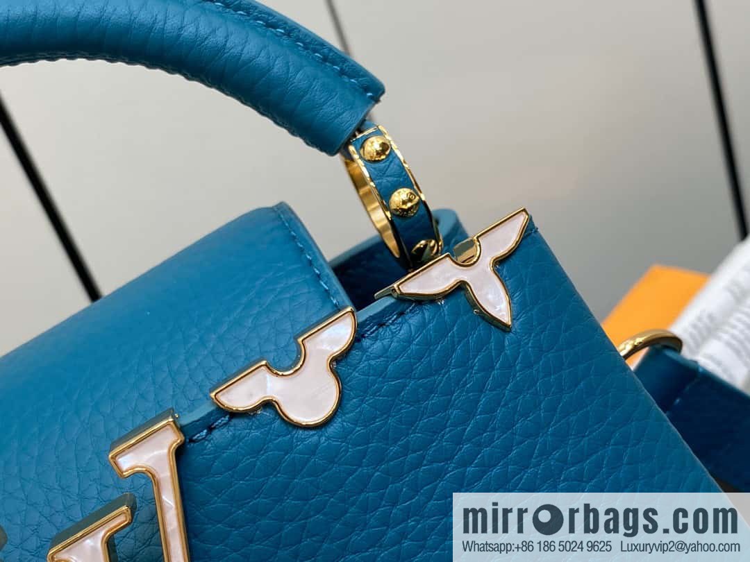 [Boutique‑grade] M23766 blue flower crown, full leather cap, that English series Capucines mini handbag, this Capucines Flower Crown handbag