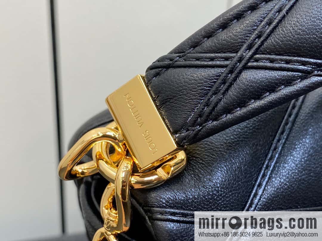 [Boutique‑grade] M22890 white, full leather rhombus chain bag series GO-14 Teist medium handbag M22891