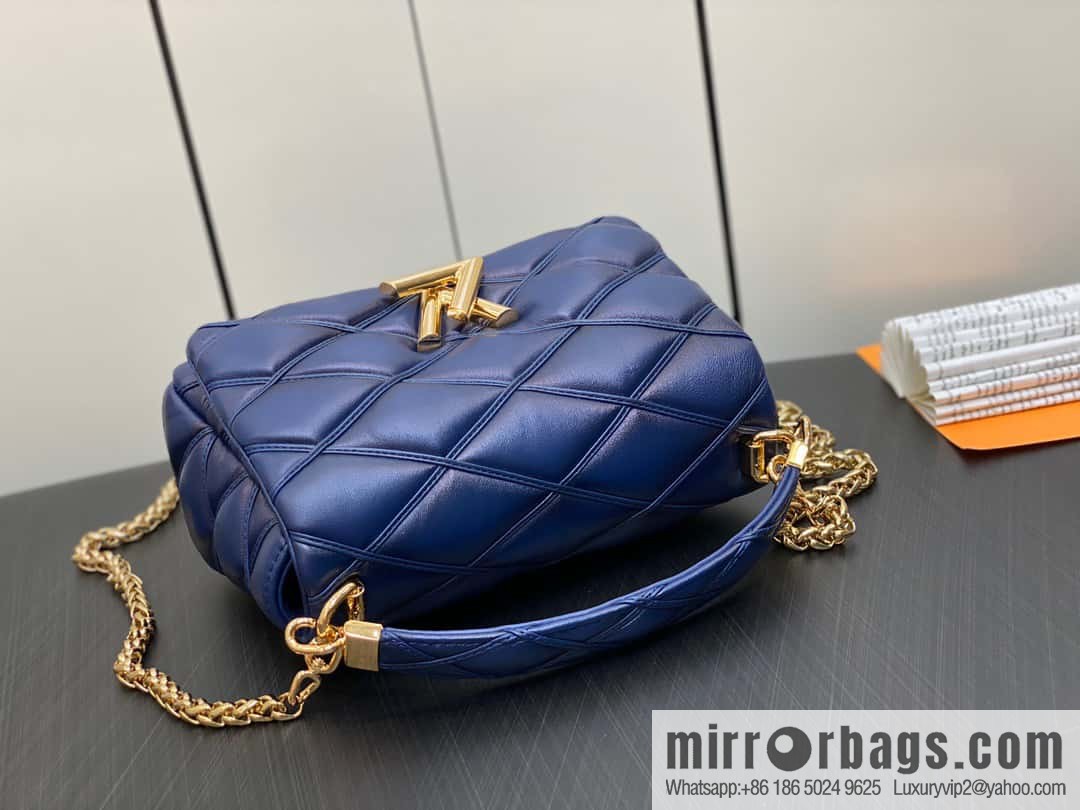 [Boutique‑grade] M22890 full leather rhombus chain bag series GO-14 Teist medium handbag M22891