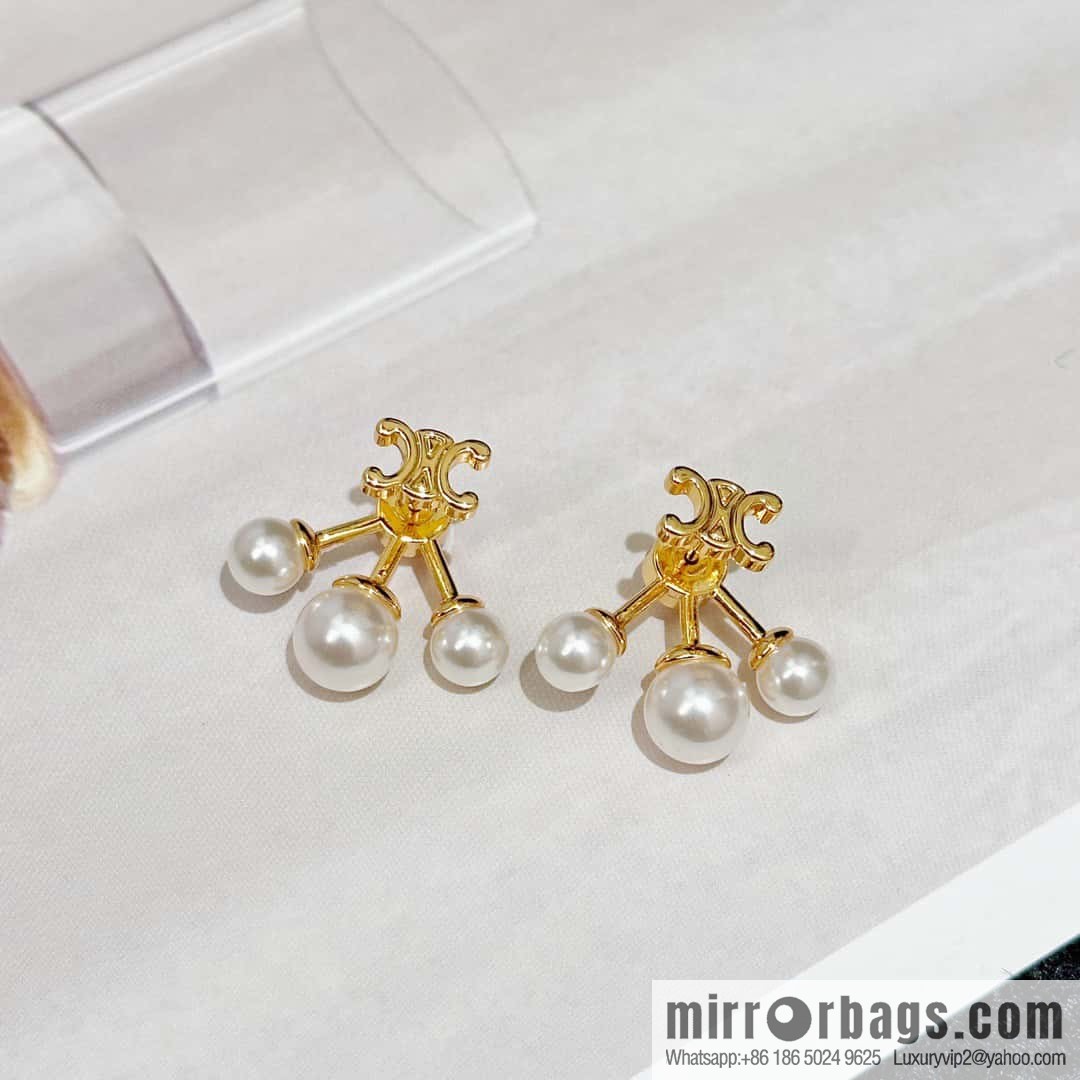 ❗️New ❗️ ☀️ original order ☀️ new ☑️ Celine Celine simple style Arc de Triomphe pearl stud earrings ☀️