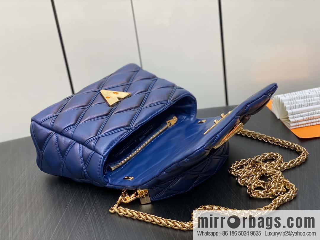 [Boutique‑grade] M22890 full leather rhombus chain bag series GO-14 Teist medium handbag M22891