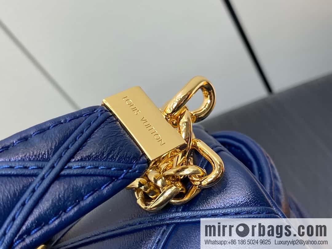 [Boutique‑grade] M22890 full leather rhombus chain bag series GO-14 Teist medium handbag M22891
