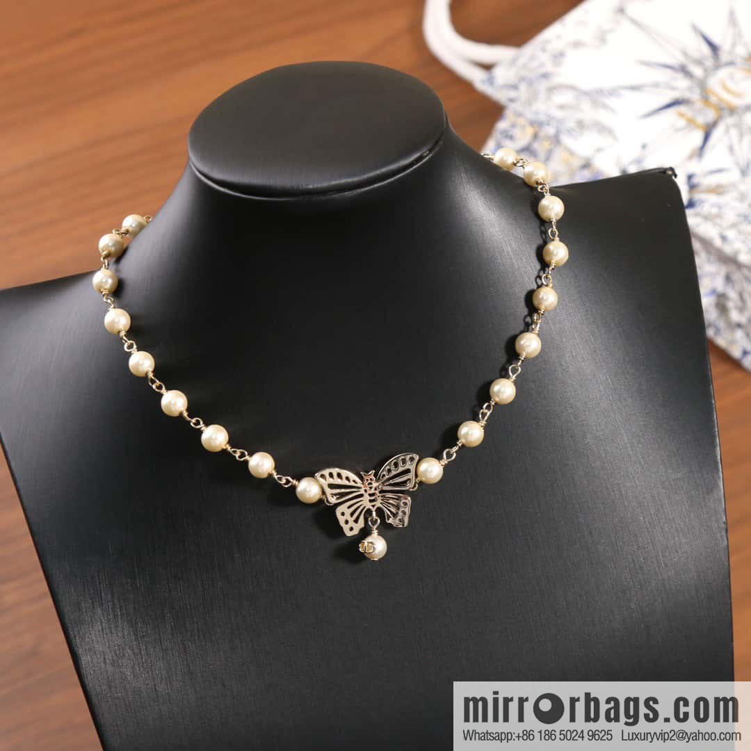 New ☑️ DIOR DIOR MÉTAMORPHOSE butterfly necklace