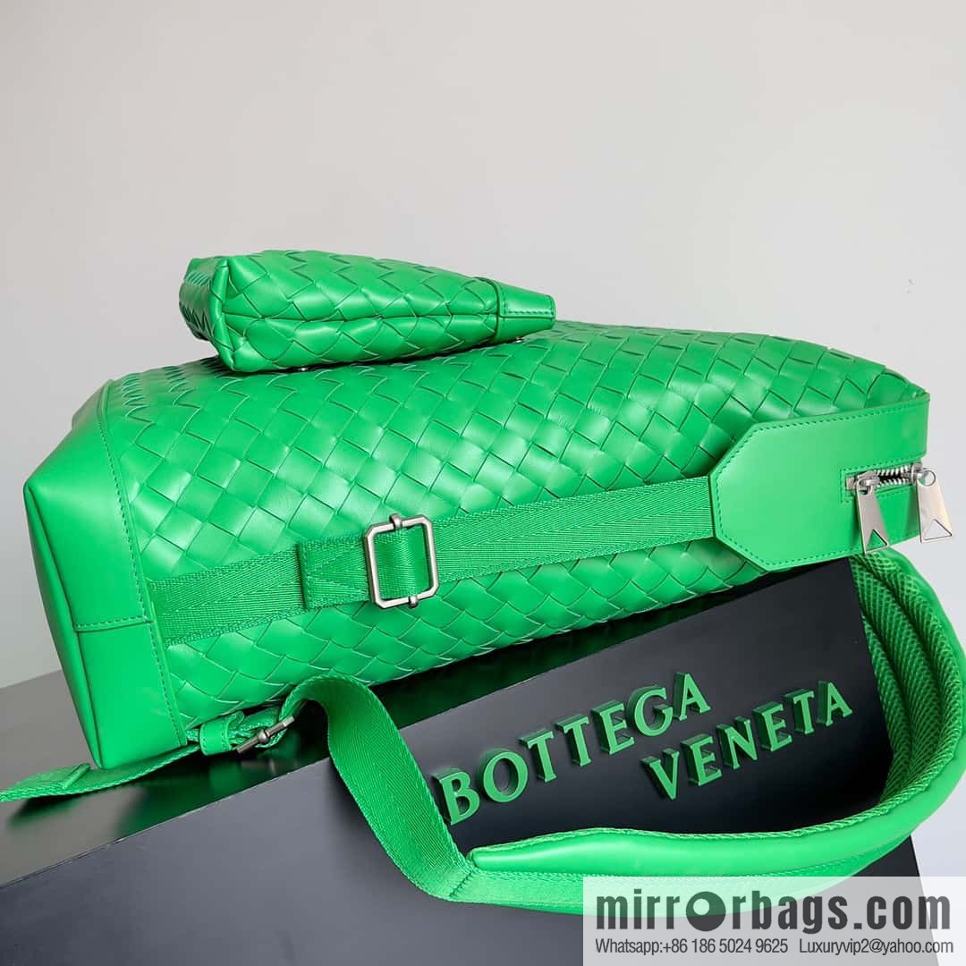 Bv2023 new woven backpack backpack model number 653118 parrot green