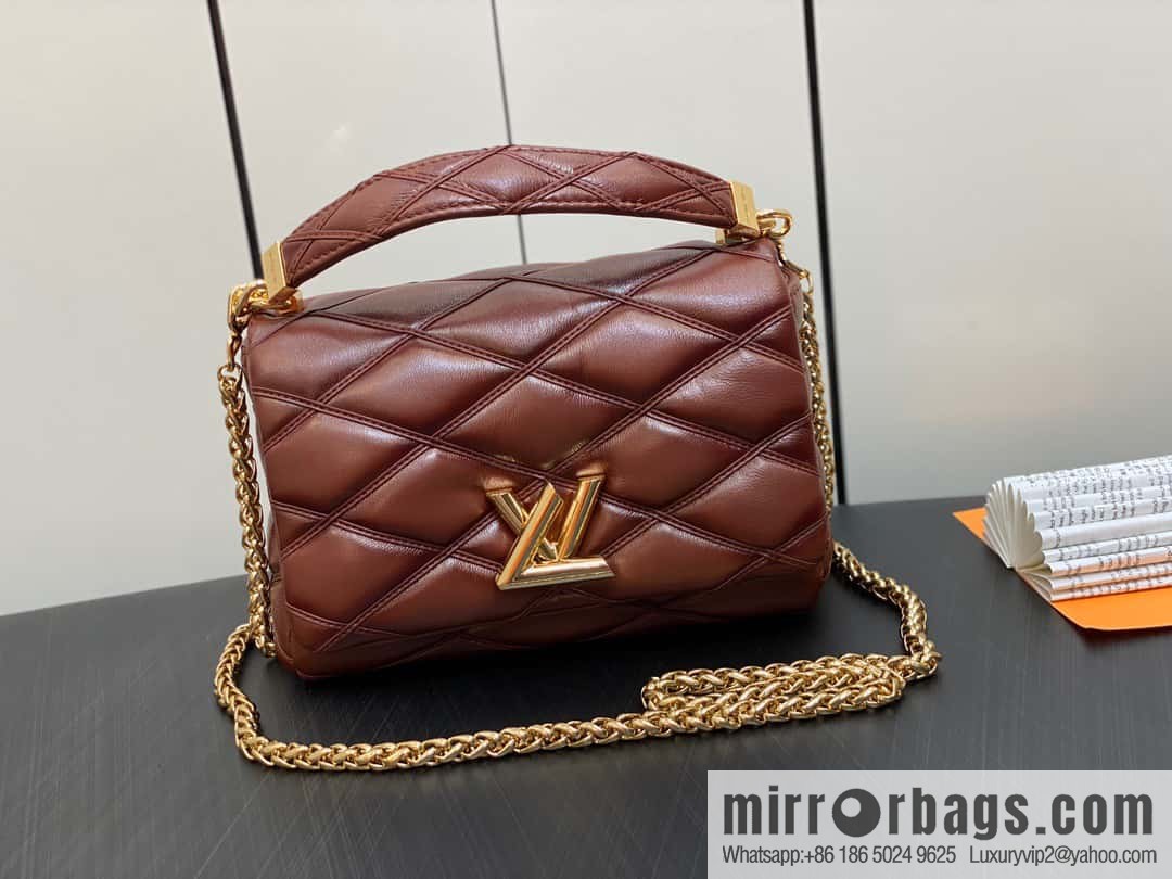 [Boutique‑grade] M22890 full leather rhombus chain bag series GO-14 Teist medium handbag M22891