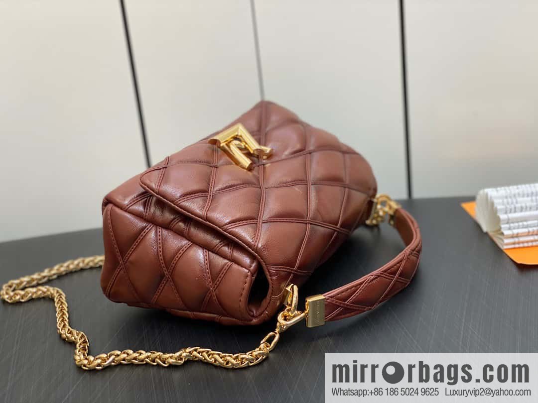 [Boutique‑grade] M22890 full leather rhombus chain bag series GO-14 Teist medium handbag M22891