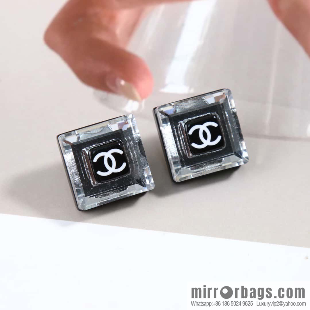 ☀️New ☑️ Chanel double c square acrylic earrings stud earrings