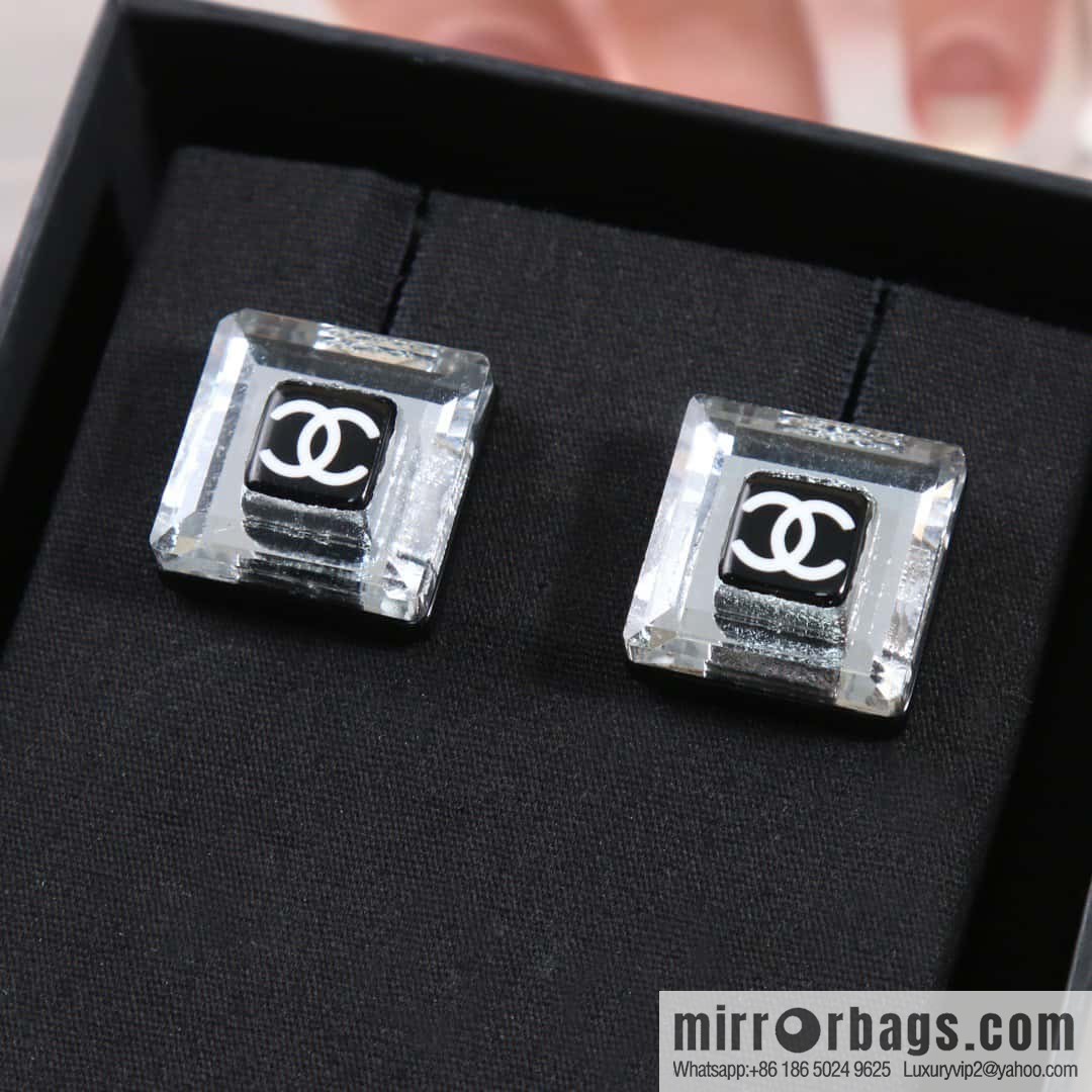 ☀️New ☑️ Chanel double c square acrylic earrings stud earrings