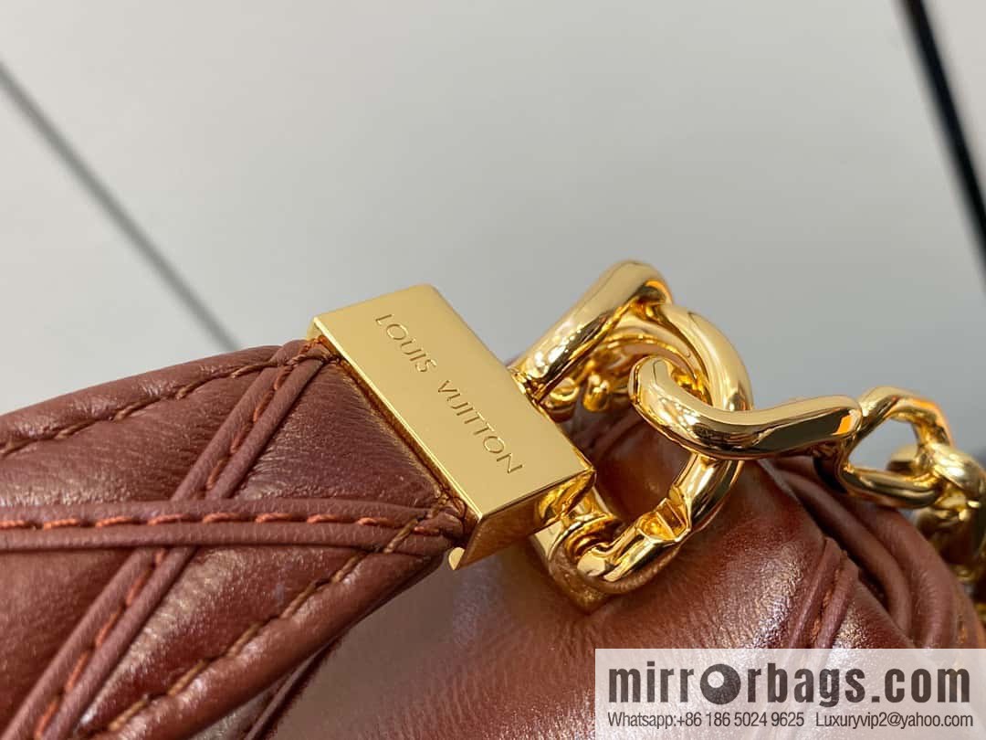 [Boutique‑grade] M22890 full leather rhombus chain bag series GO-14 Teist medium handbag M22891