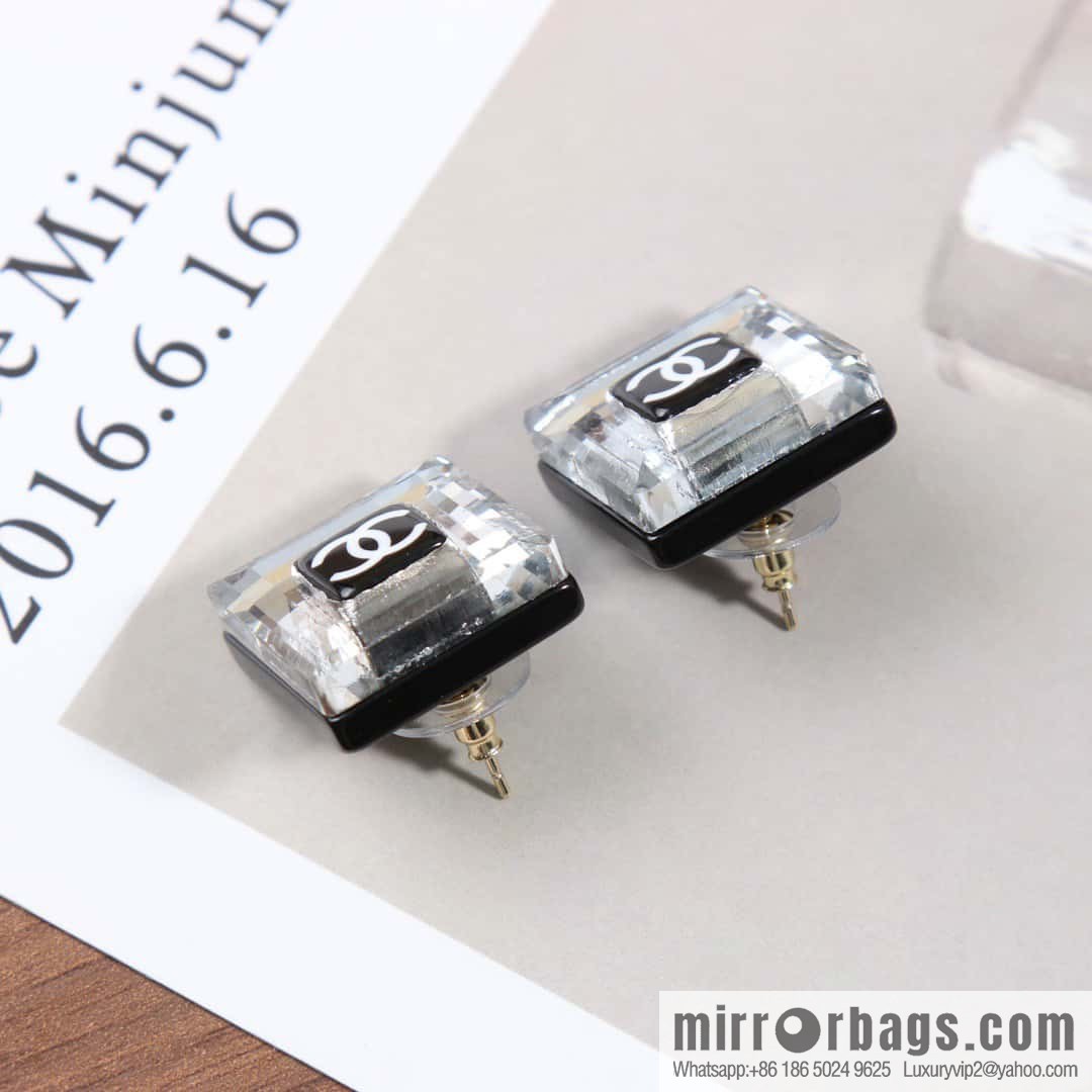 ☀️New ☑️ Chanel double c square acrylic earrings stud earrings