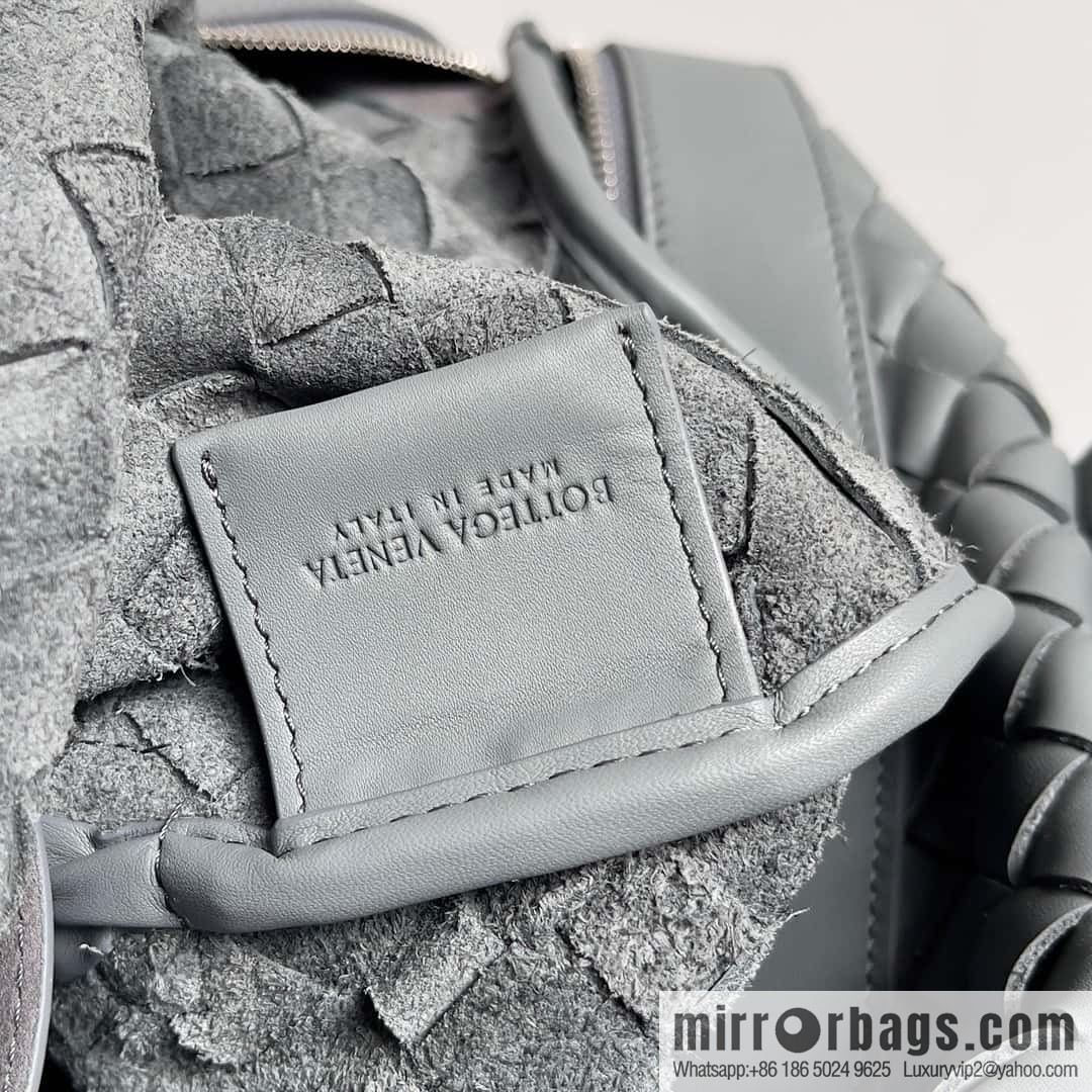 Bv2023 new woven backpack backpack model number 653118