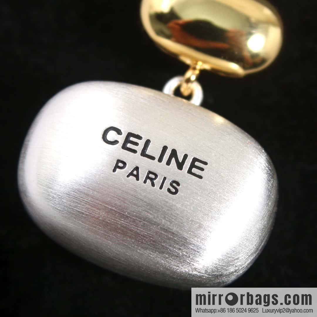 ☀️New ☑️ Celine brushed stud earrings