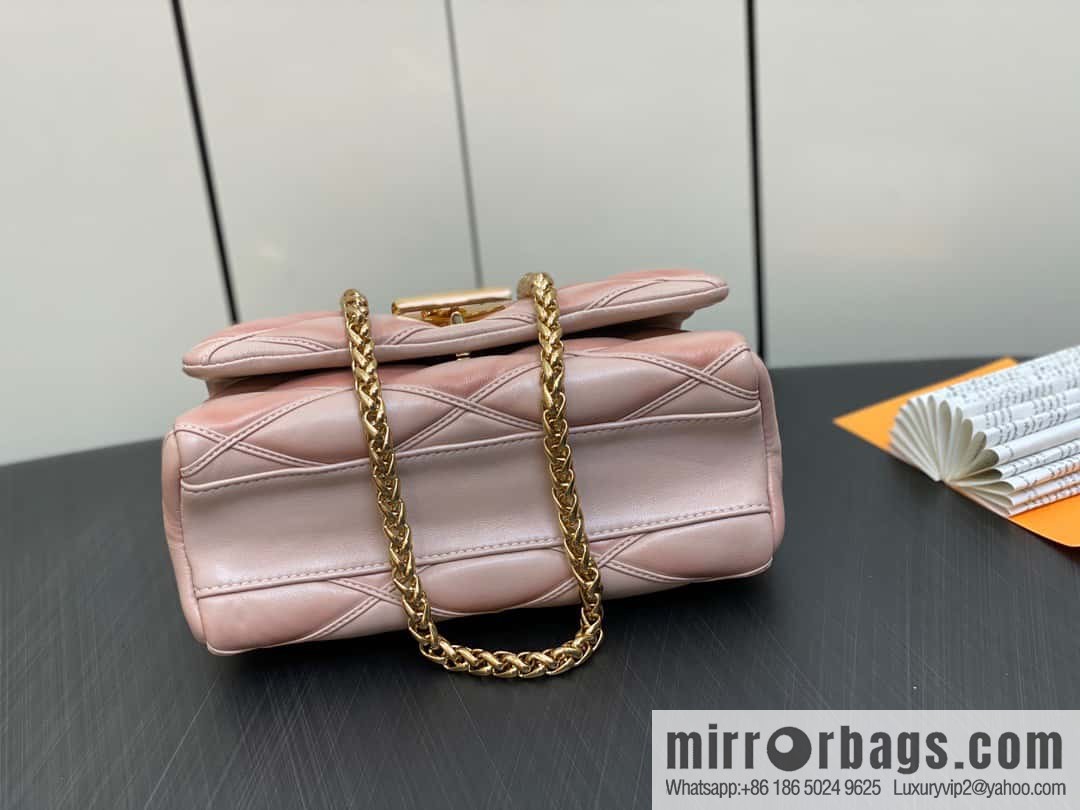 [Boutique‑grade] M22890 full leather rhombus chain bag series GO-14 Teist medium handbag M22891