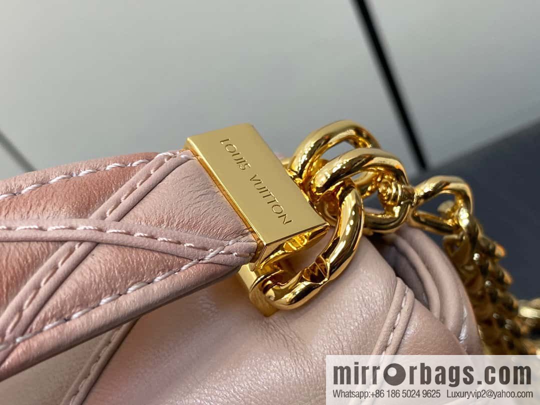 [Boutique‑grade] M22890 full leather rhombus chain bag series GO-14 Teist medium handbag M22891