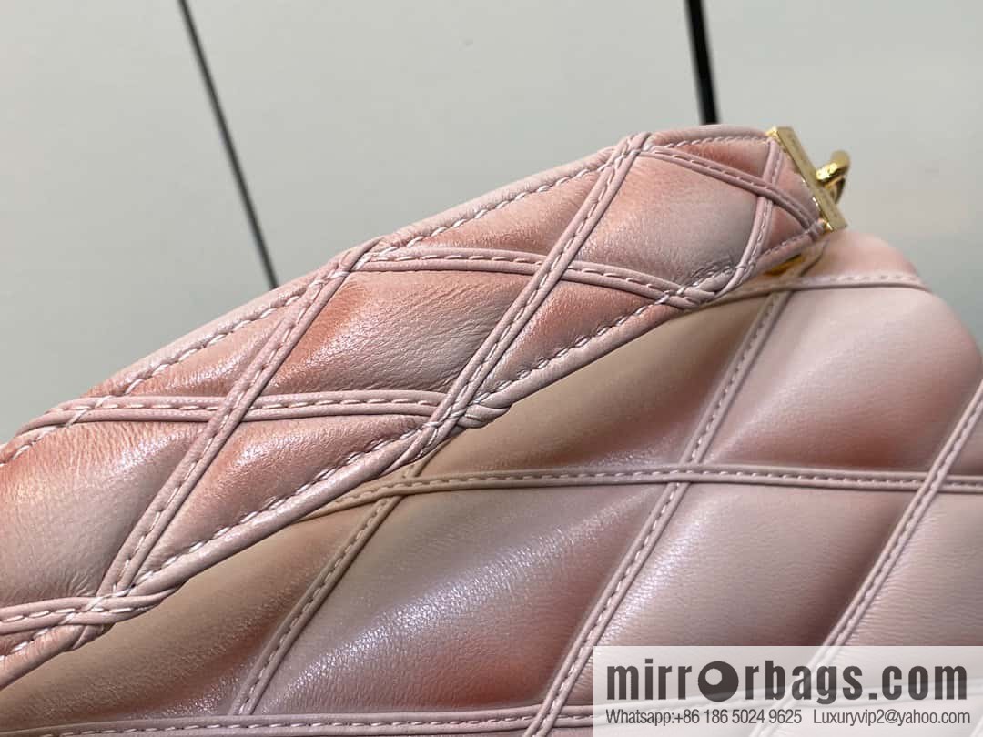 [Boutique‑grade] M22890 full leather rhombus chain bag series GO-14 Teist medium handbag M22891