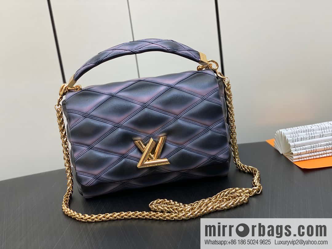 [Boutique‑grade] M22890 full leather rhombus chain bag series GO-14 Teist medium handbag M22891