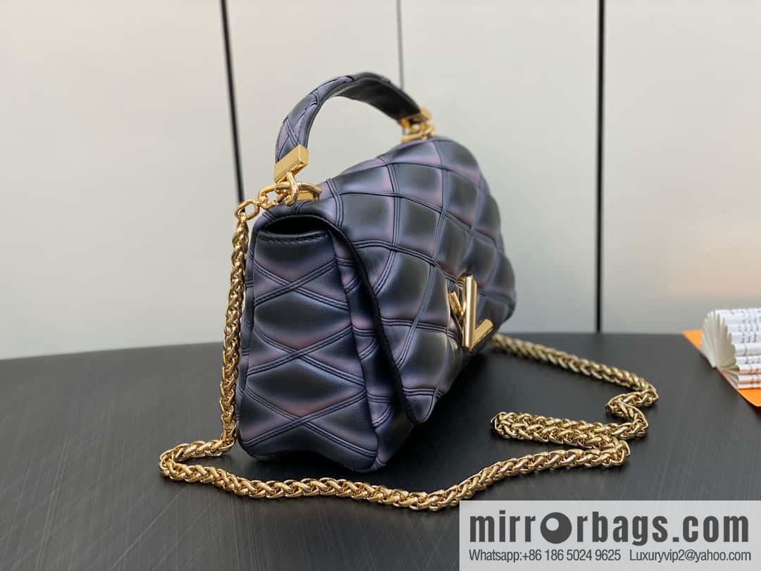 [Boutique‑grade] M22890 full leather rhombus chain bag series GO-14 Teist medium handbag M22891