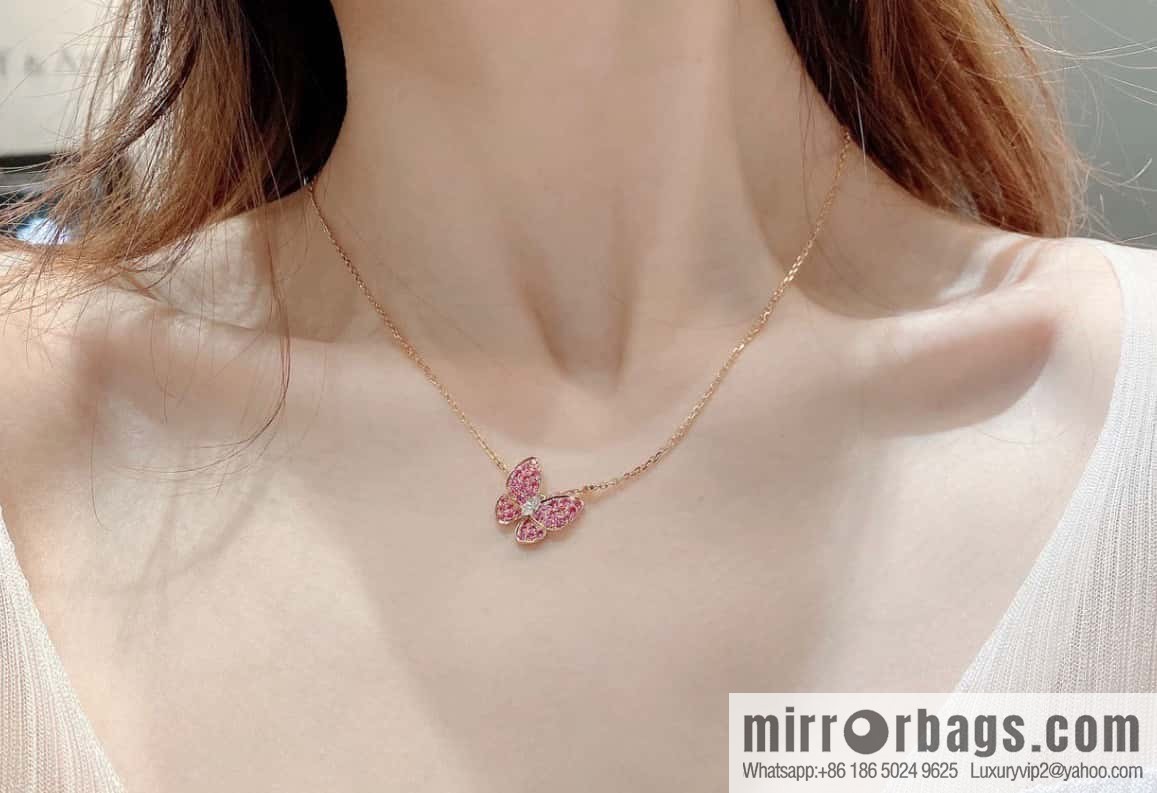 ❗️Classic ❗️ ☀️ Original ☀️ Van Cleef & Arpels Full Diamond Butterfly Necklace ☀️