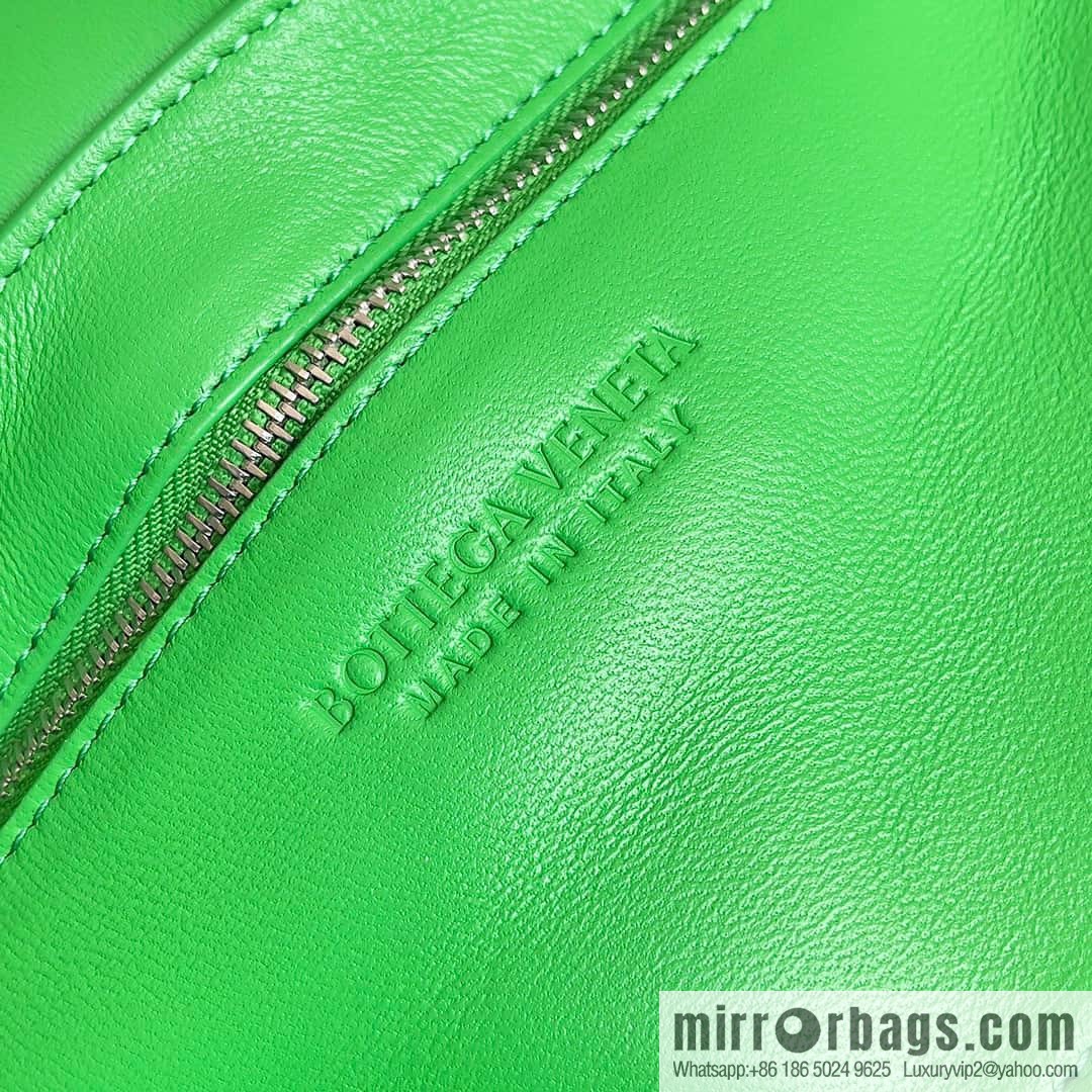 Bv new Unisex same two-in-one His & Hers model number: 741777 green