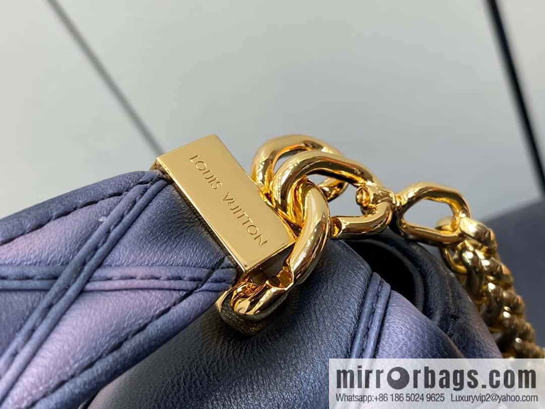 [Boutique‑grade] M22890 full leather rhombus chain bag series GO-14 Teist medium handbag M22891