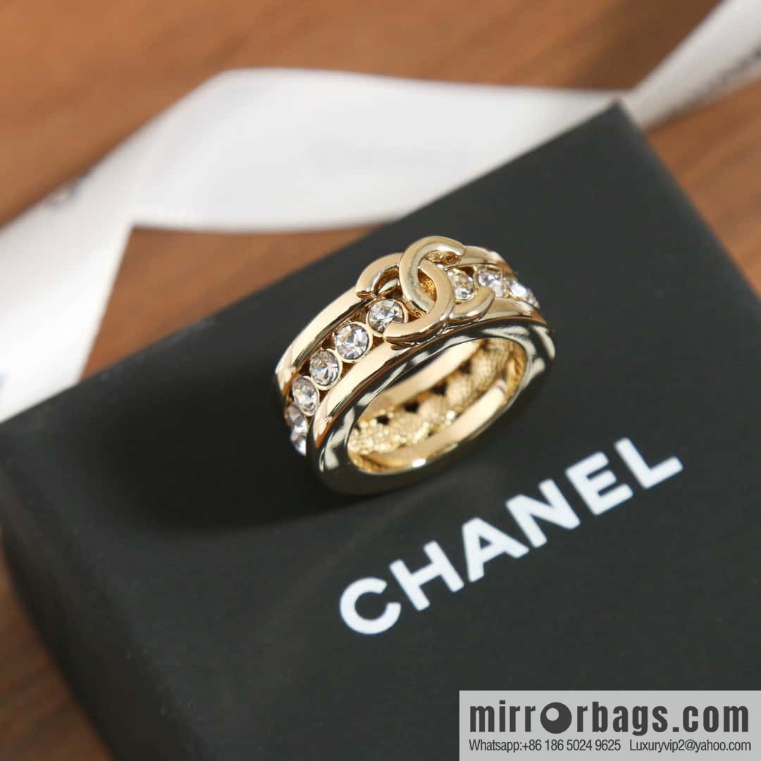 ☀️New ☑️ Chanel Double C Single Row Diamond Ring