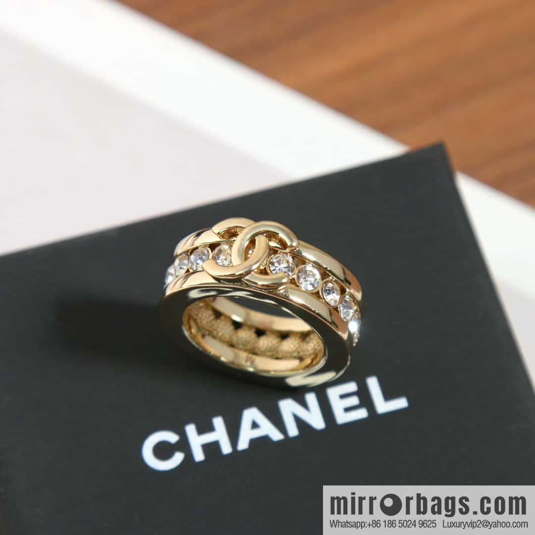 ☀️New ☑️ Chanel Double C Single Row Diamond Ring