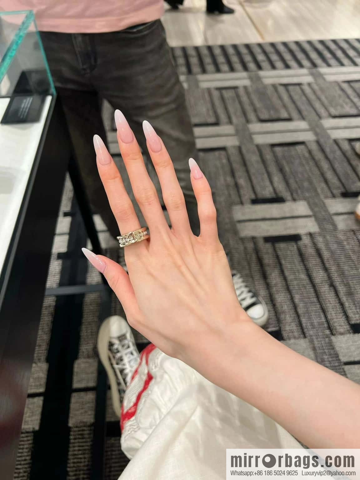 ☀️New ☑️ Chanel Double C Single Row Diamond Ring
