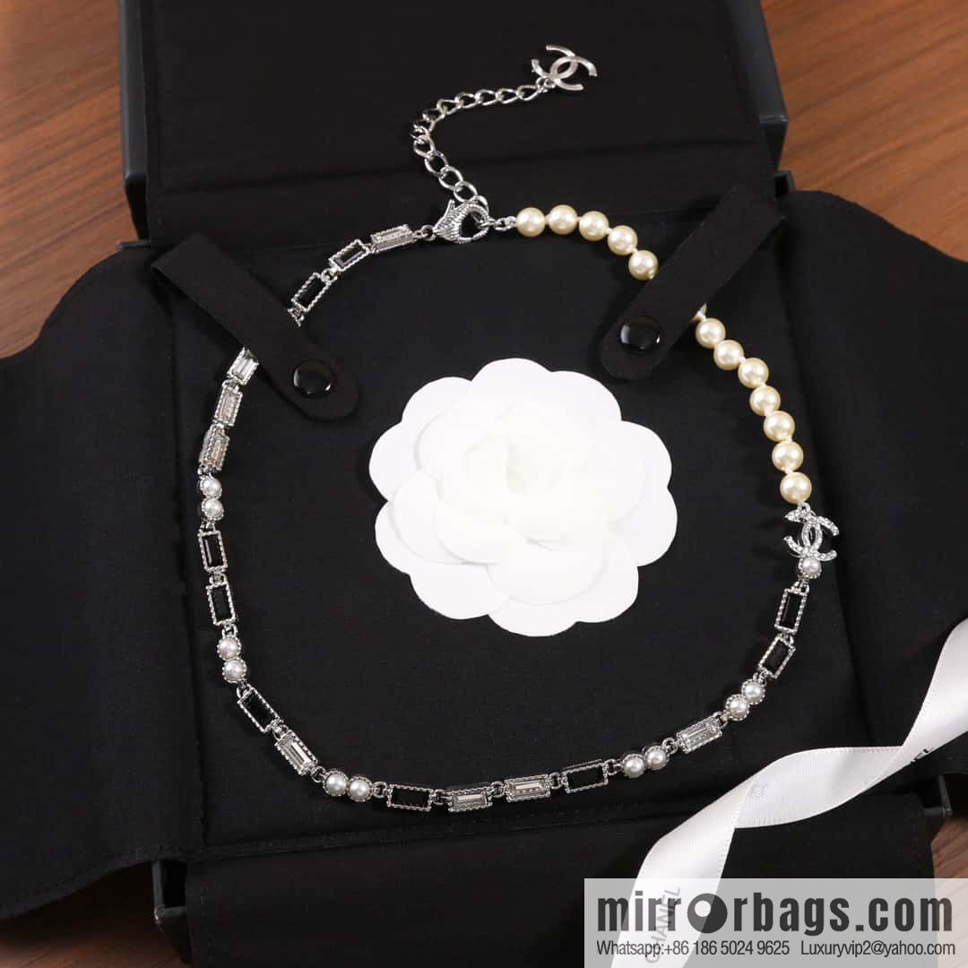 ☀️New ☑️ Chanel Rectangle Black Diamond Pearl Necklace