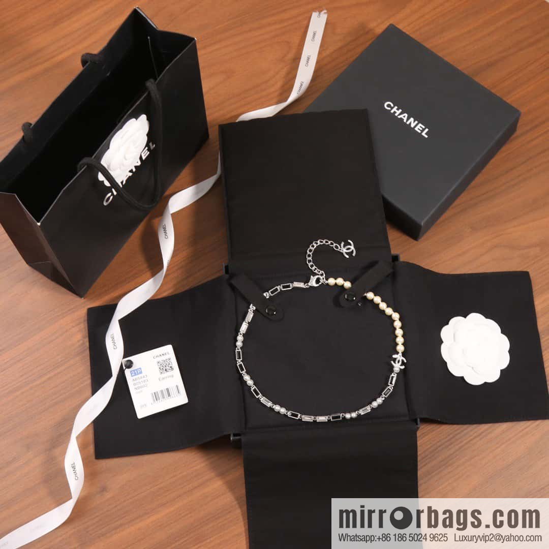 ☀️New ☑️ Chanel Rectangle Black Diamond Pearl Necklace