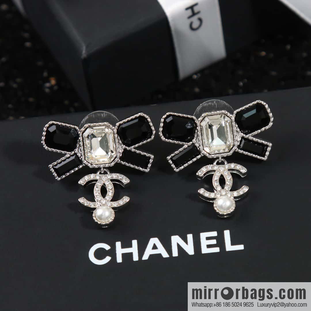 ☀️New ☑️ Chanel double c black bow earrings stud earrings